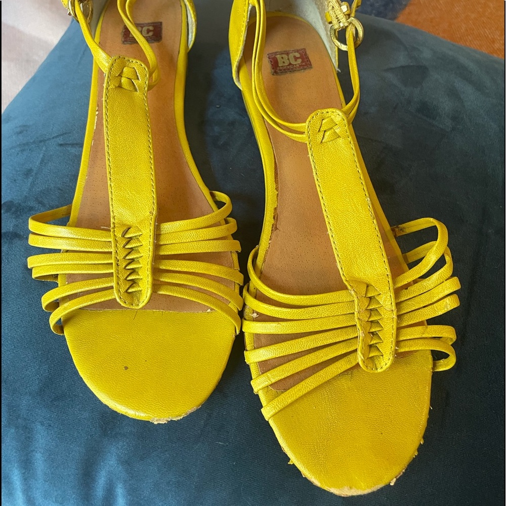 Sandal